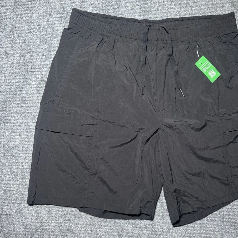 Gap Shorts Trail Hiking‎ Cargo Short 100% Nylon Men Size Medium Black 6 Inch NWT